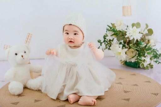 余江宝宝在妈妈肚子里